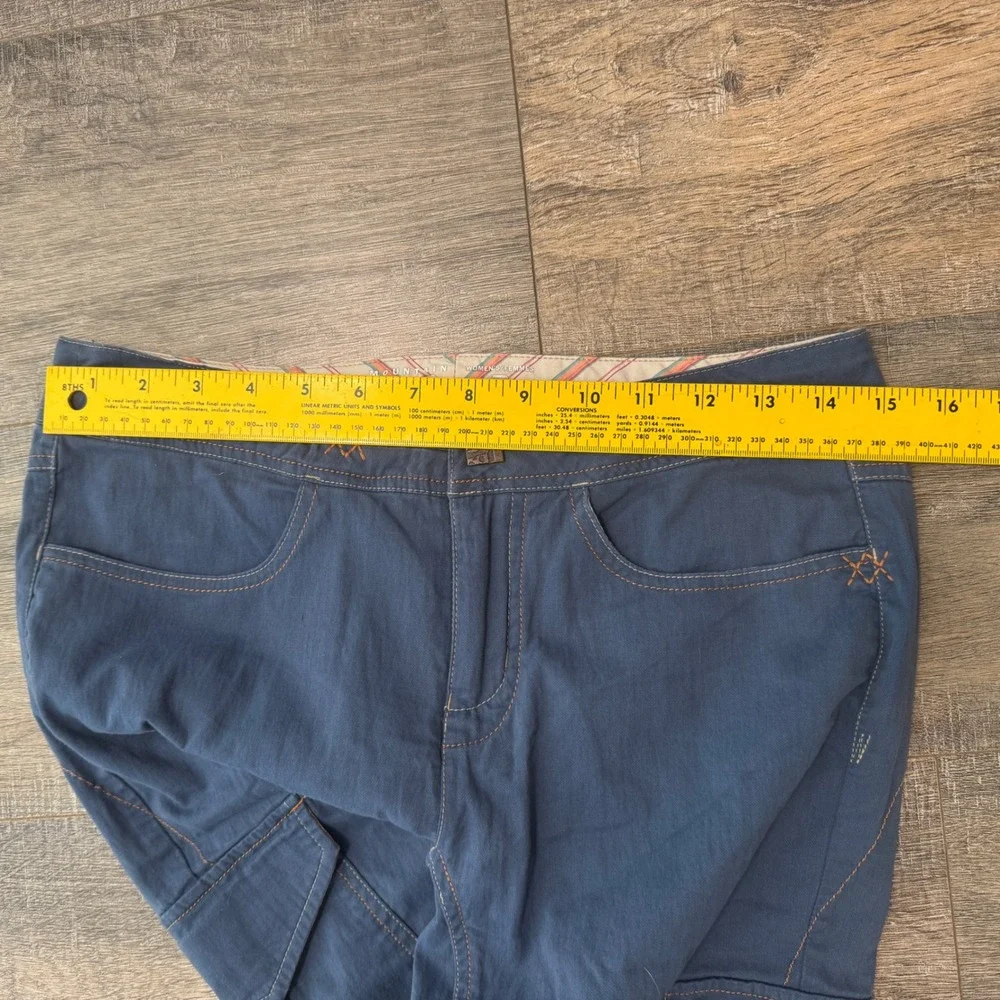 Mountain Hardwear Blue Cargo Pants - Picture 8 of 10